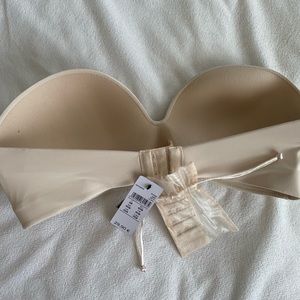 INTIMISSIMI nude strapless bra